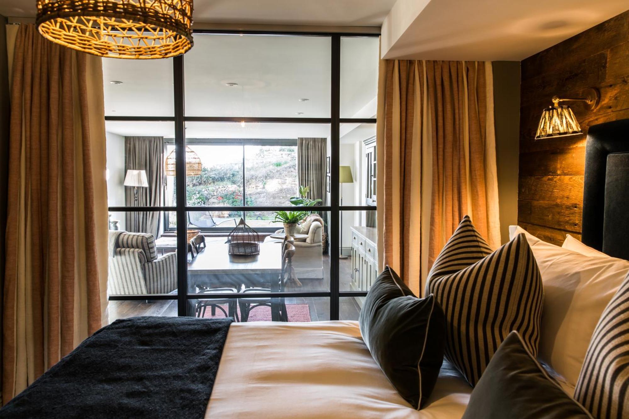 Gara Rock Hotel ซัลคอมบ์ ภายนอก รูปภาพ